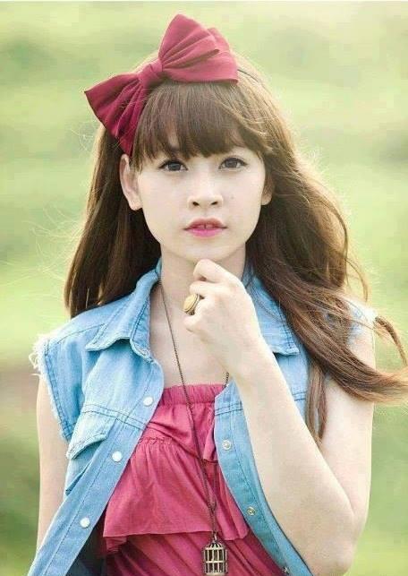 cac-chang-trai-co-biet.ts